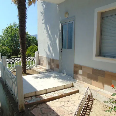 Garden Marina * Wlora